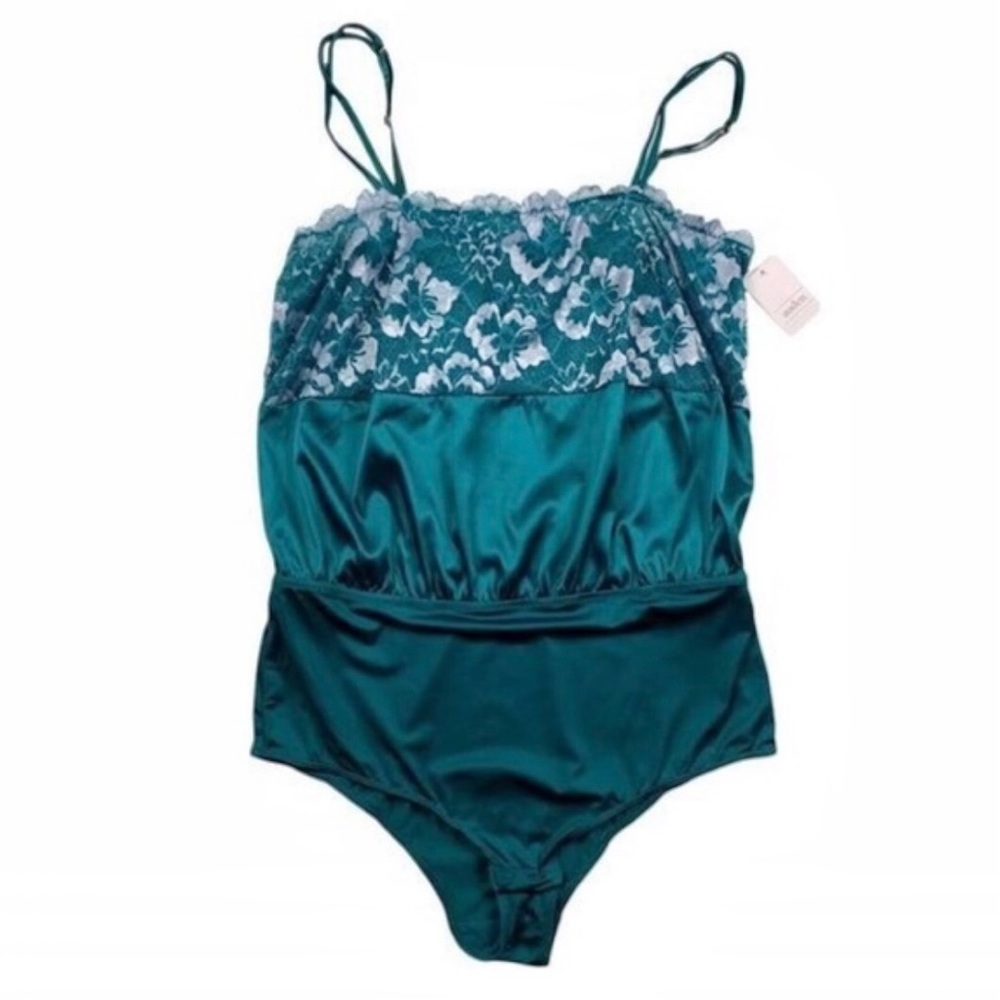 Auden Small one piece Camisole Bodysuit lace edged satin teal green NWT